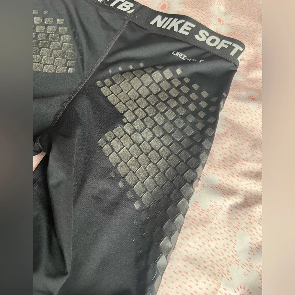 Nike Black Softball Shorts with Diamond Pattern Women’s Small